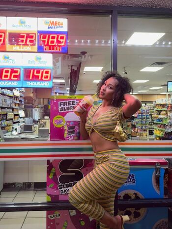 Parker mckenna posey leaked private photo uncensored HD quality