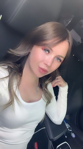 Perfectlittlenina leaked private photo uncensored HD quality