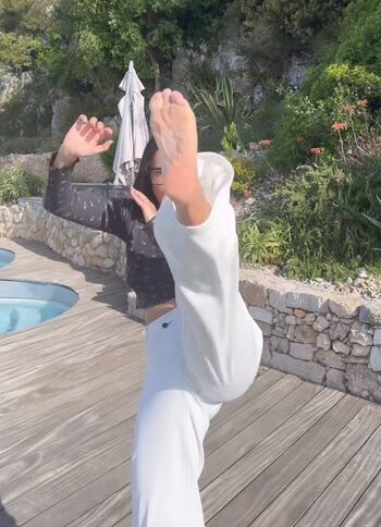 Pieds agathe auproux page leaked private photo uncensored HD quality
