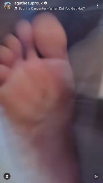 Pieds agathe auproux page leaked private photo uncensored HD quality