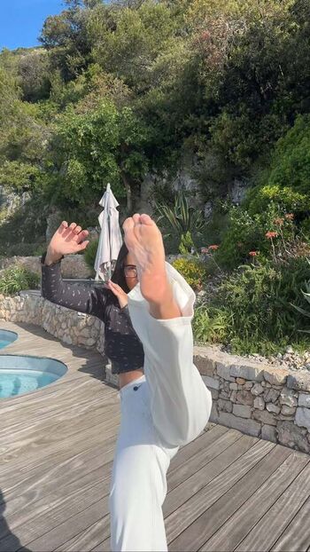 Pieds agathe auproux page leaked private photo uncensored HD quality