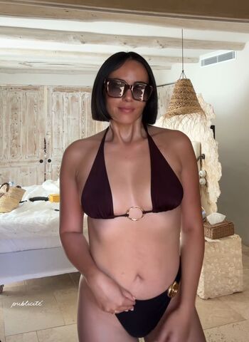 Pieds agathe auproux page leaked private photo uncensored HD quality