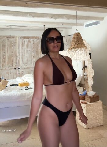 Pieds agathe auproux leaked private photo uncensored HD quality
