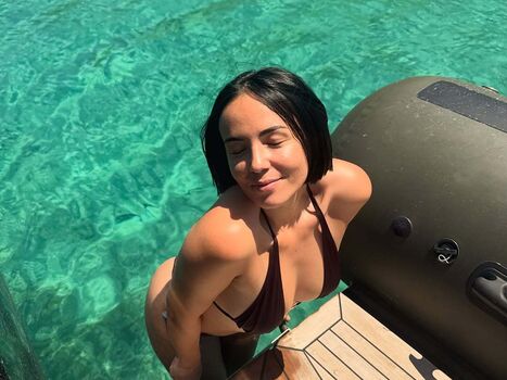 Pieds agathe auproux leaked private photo uncensored HD quality