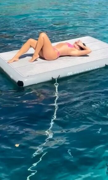 Pieds agathe auproux leaked private photo uncensored HD quality