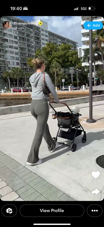 Pineapplebrat  page leaked private photo uncensored HD quality