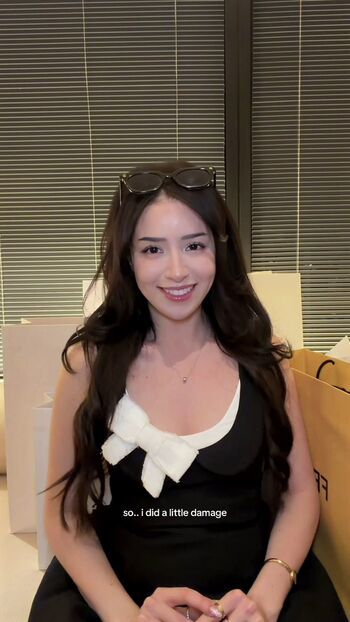 Pokimane  page leaked private photo uncensored HD quality