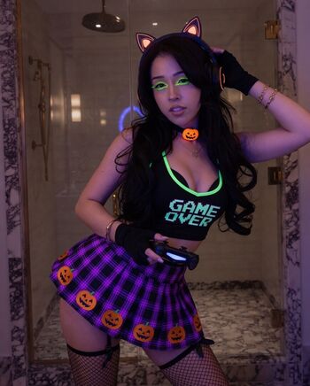 Pokimane  page leaked private photo uncensored HD quality