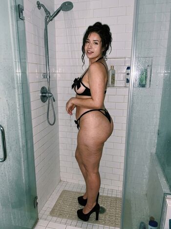 Pokimane  page leaked private photo uncensored HD quality