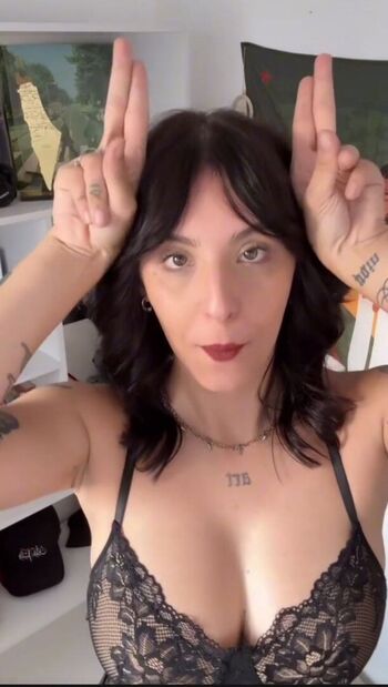 Quot quem essa quot pesquise nomes aqui  page leaked private photo uncensored HD quality