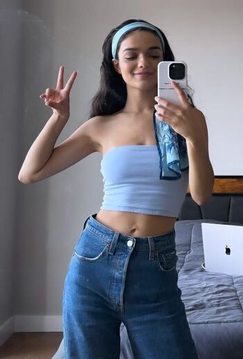 Rachel zegler page leaked private photo uncensored HD quality