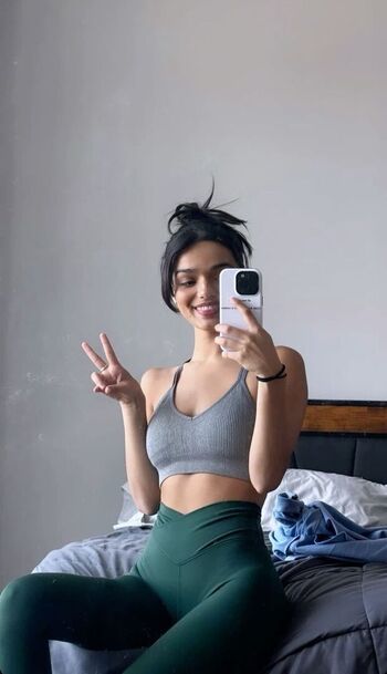 Rachel zegler page leaked private photo uncensored HD quality