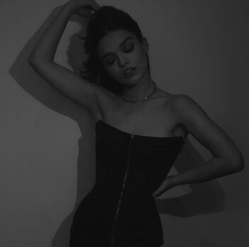 Rachel zegler page leaked private photo uncensored HD quality