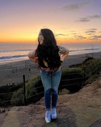 Raelynn leaked private photo uncensored HD quality