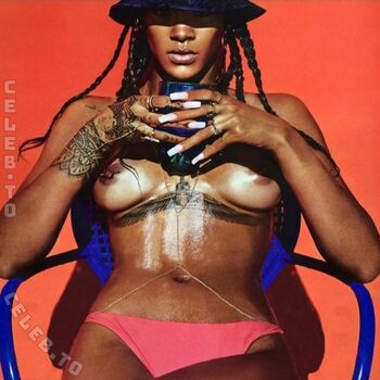 Rihanna  page leaked private photo uncensored HD quality