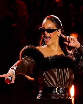 Rihanna leaked private photo uncensored HD quality