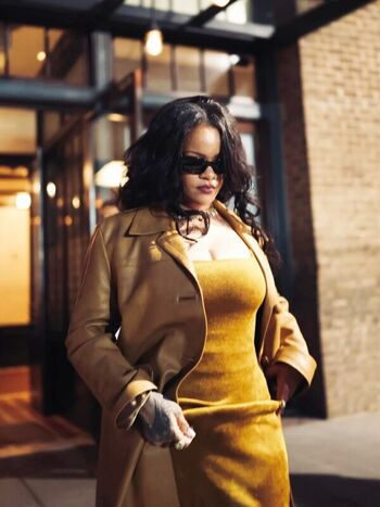 Rihanna leaked private photo uncensored HD quality