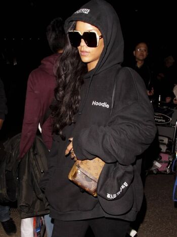 Rihanna leaked private photo uncensored HD quality
