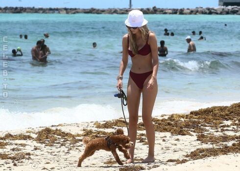 Roosmarijn de kok page leaked private photo uncensored HD quality