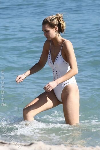 Roosmarijn de kok page leaked private photo uncensored HD quality