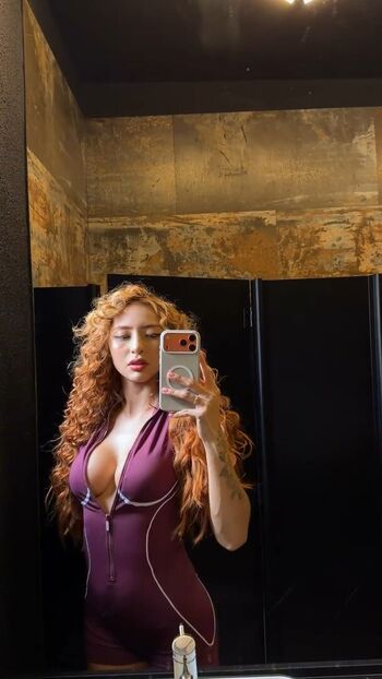 Ruivinha de marte leaked private photo uncensored HD quality