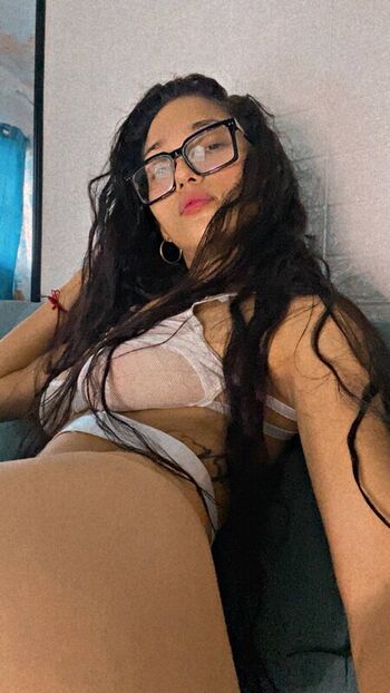 Sabinemarielys leaked private photo uncensored HD quality