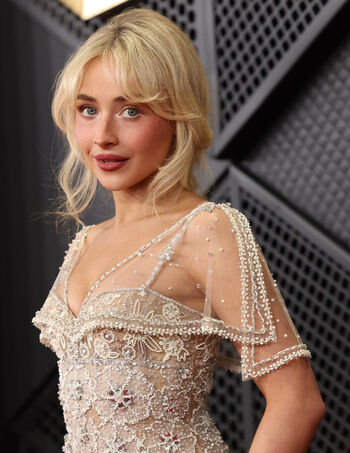 Sabrina carpenter  page leaked private photo uncensored HD quality