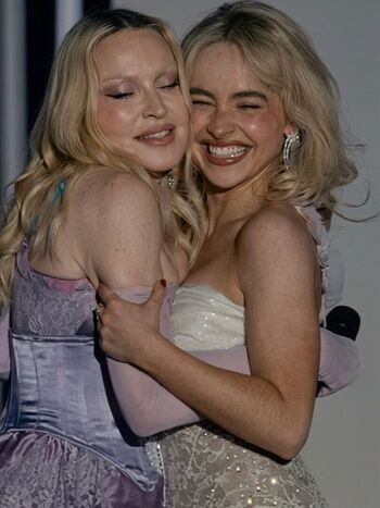 Sabrina carpenter  page leaked private photo uncensored HD quality