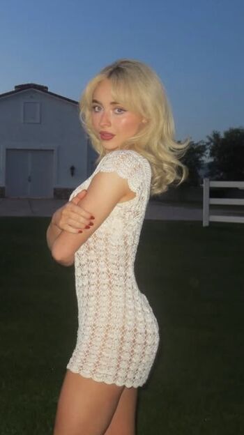 Sabrina carpenter  page leaked private photo uncensored HD quality