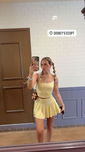 Sabsthesav page leaked private photo uncensored HD quality