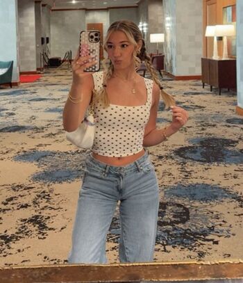 Sabsthesav page leaked private photo uncensored HD quality