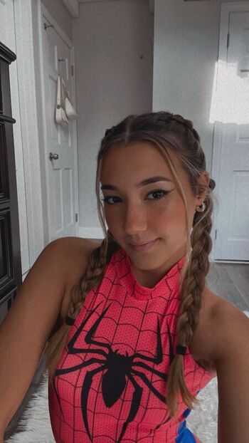 Sabsthesav leaked private photo uncensored HD quality