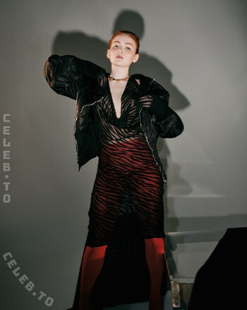 Sadie sink leaked private photo uncensored HD quality