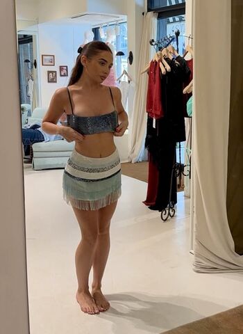 Saffron barker leaked private photo uncensored HD quality