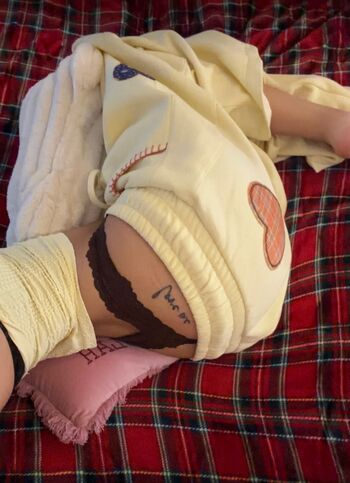 Samantra official  page leaked private photo uncensored HD quality