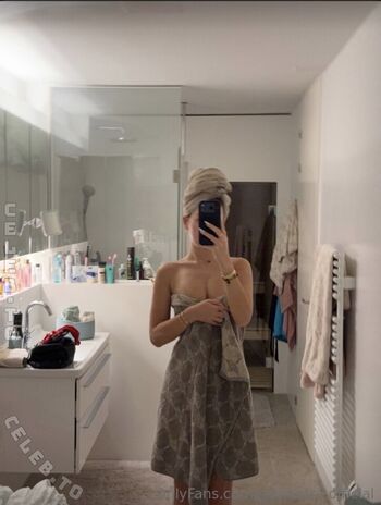 Samantra official  page leaked private photo uncensored HD quality