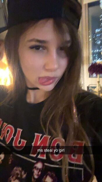 Sara dobrik leaked private photo uncensored HD quality