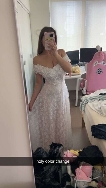 Sara dobrik leaked private photo uncensored HD quality