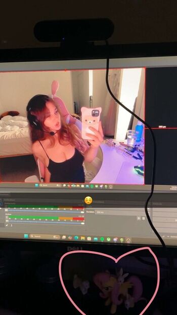 Sara dobrik leaked private photo uncensored HD quality