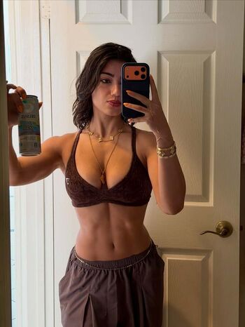 Sara saffari page leaked private photo uncensored HD quality
