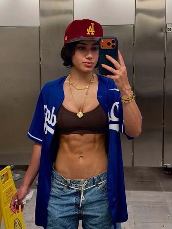 Sara saffari page leaked private photo uncensored HD quality