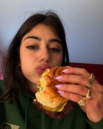 Sara saffari page leaked private photo uncensored HD quality