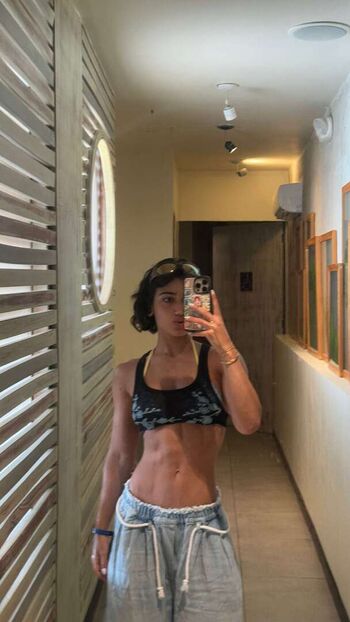 Sara saffari page leaked private photo uncensored HD quality