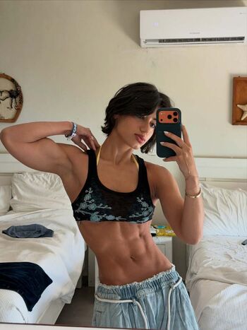 Sara saffari page leaked private photo uncensored HD quality
