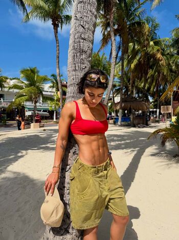 Sara saffari page leaked private photo uncensored HD quality