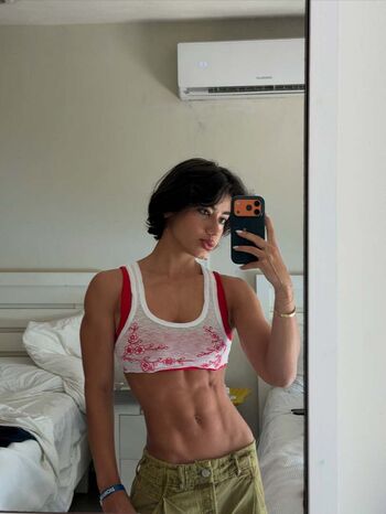 Sara saffari page leaked private photo uncensored HD quality