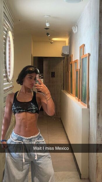 Sara saffari page leaked private photo uncensored HD quality