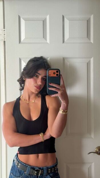 Sara saffari page leaked private photo uncensored HD quality