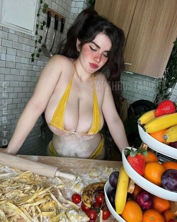 Sarah bustani leaked private photo uncensored HD quality