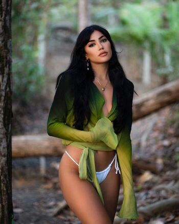 Sarah esri leaked private photo uncensored HD quality